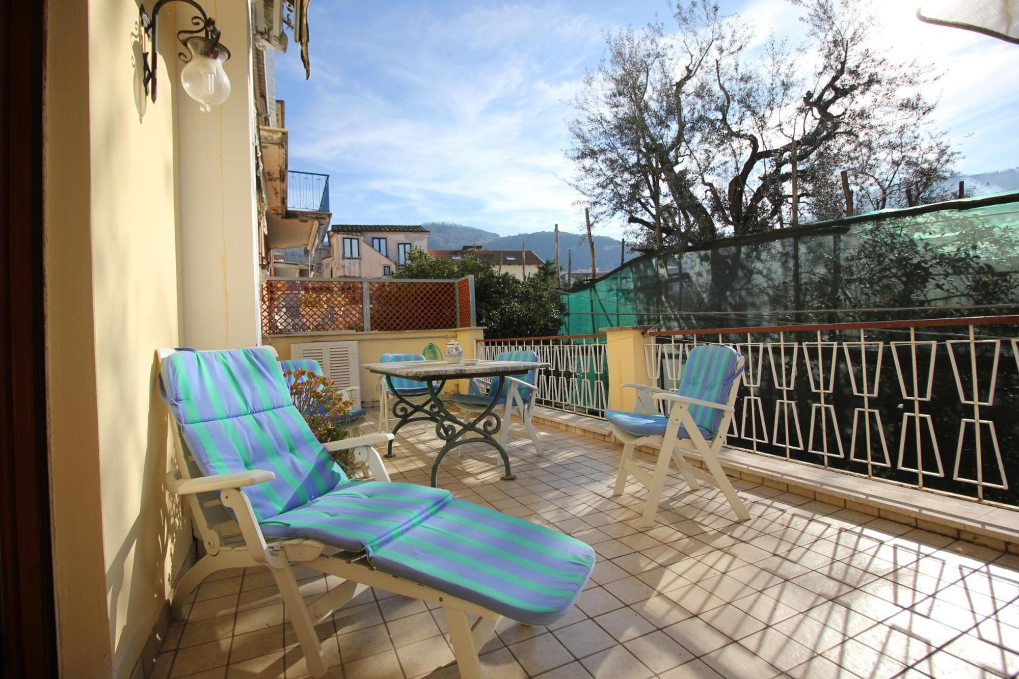 Domus Marziale Lägenhet Sorrento Exteriör bild